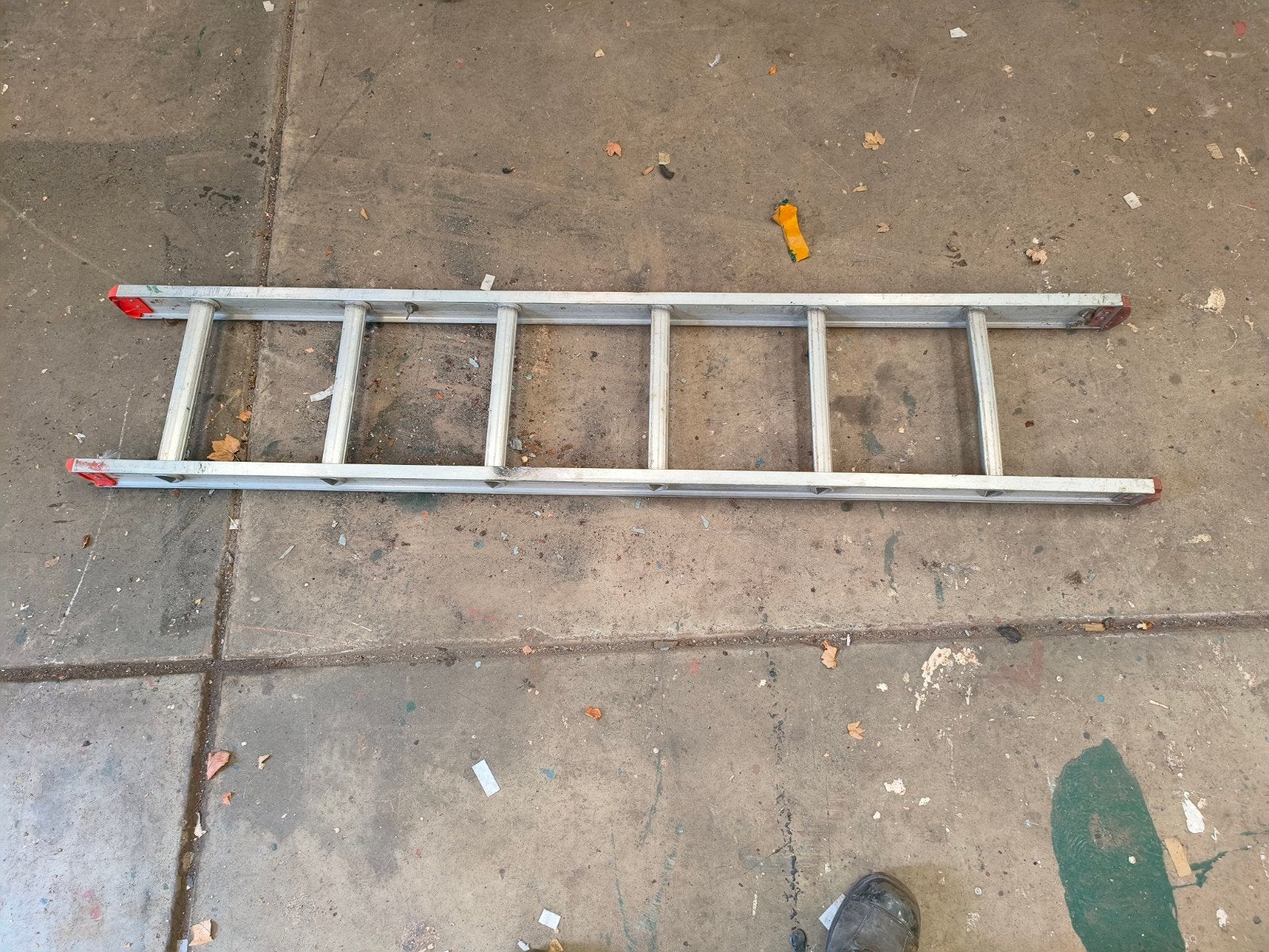 vaste ladder, Doe-het-zelf en Verbouw, Ophalen