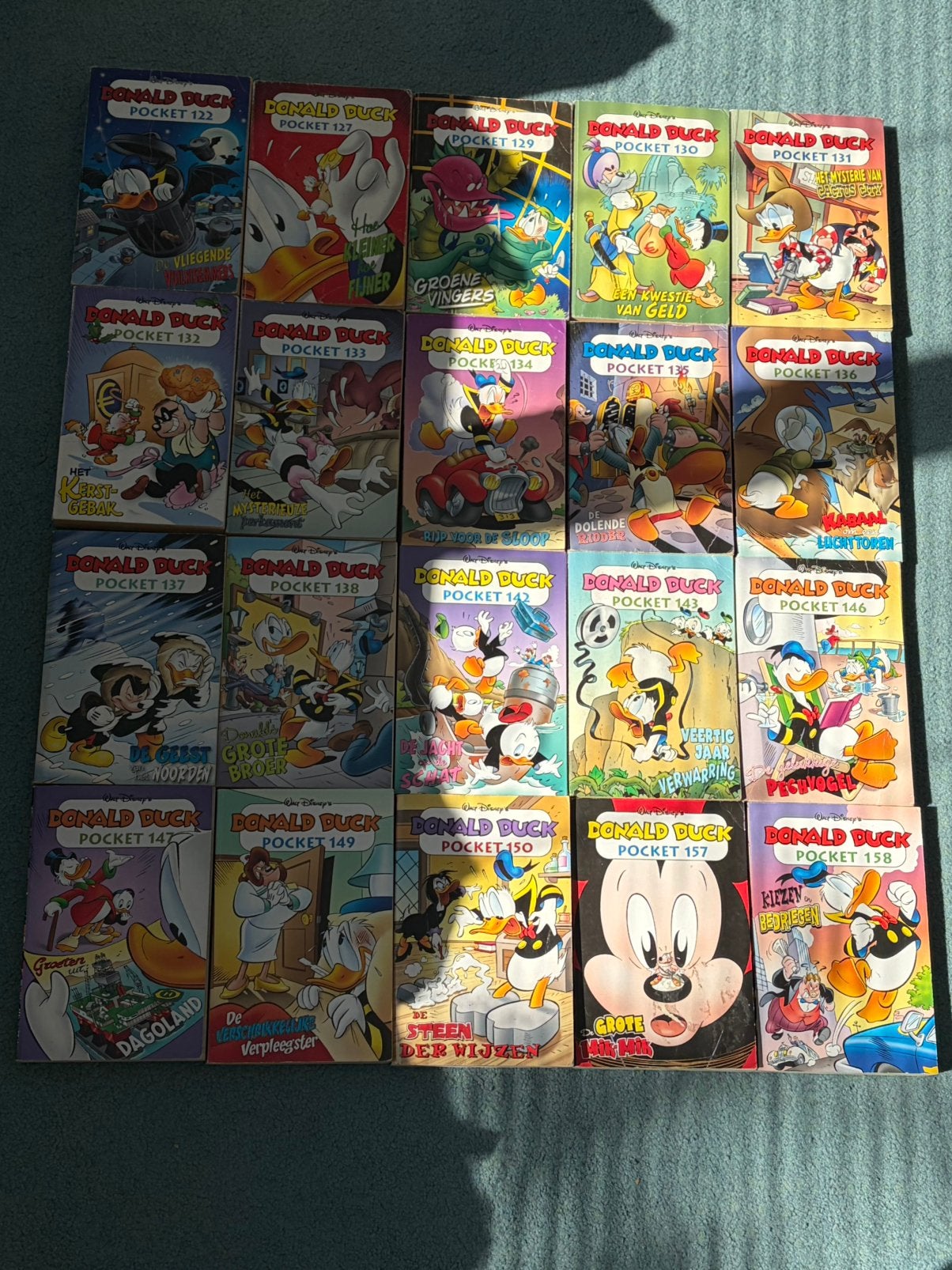 Donald Duck pockets 112-158 met serie, Boeken, Complete serie of reeks, Ophalen of Verzenden, Gelezen