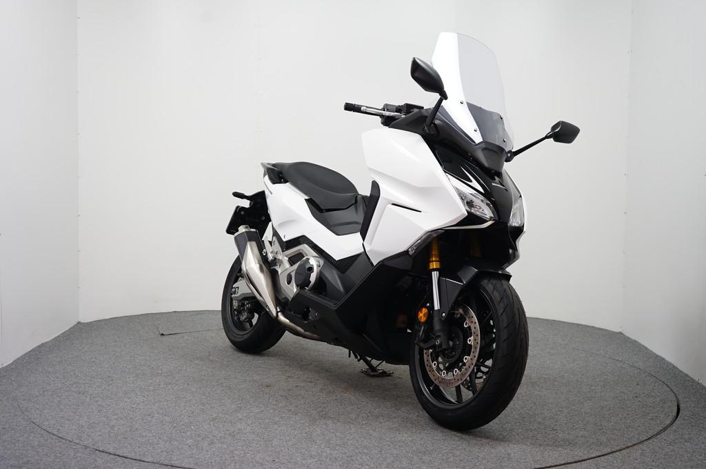 Honda NSS 750 FORZA (bj 2023), Scooter, 745 cc, Bedrijf, Meer dan 35 kW