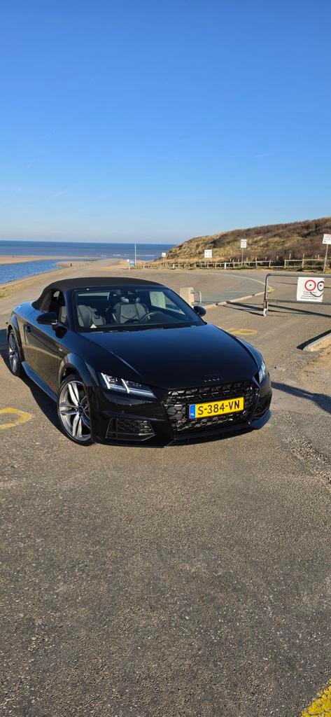 Audi TT 45 Tfsi quattro 245pk S Tronic 2022 Zwart, Auto's, TT, 4 cilinders, Zwart, 245 pk
