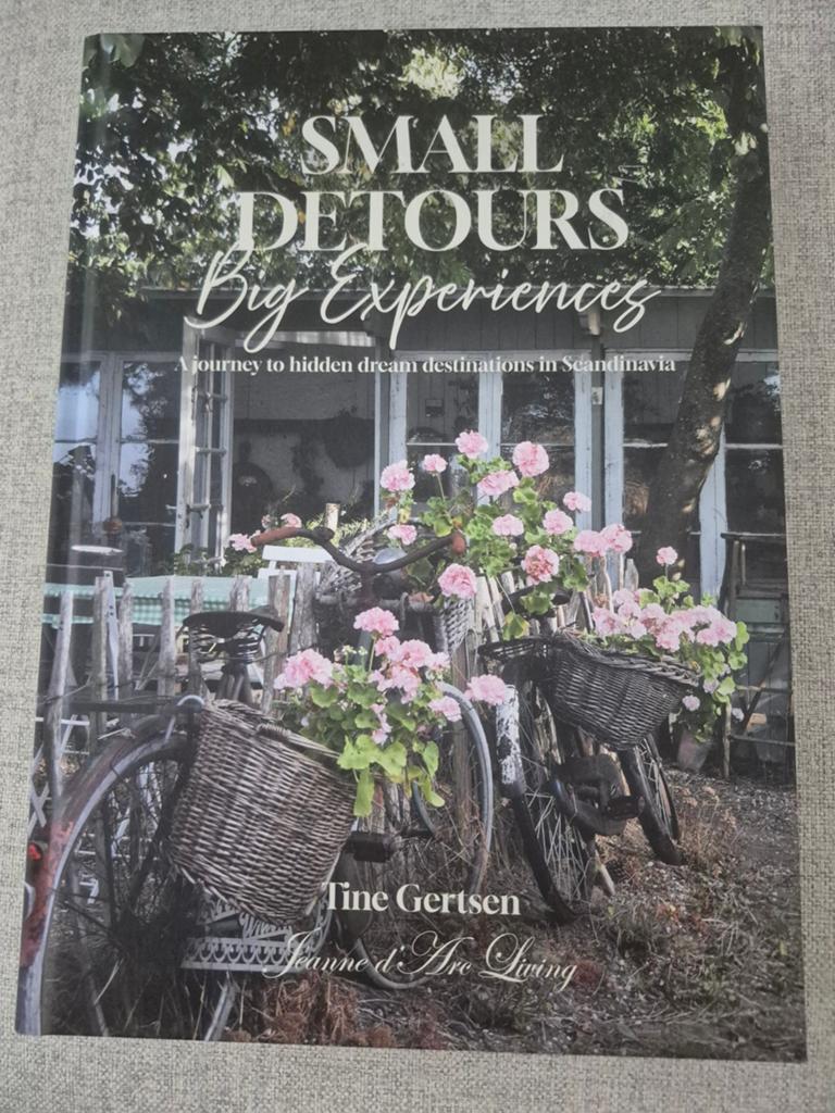 Jeanne d'Arc Living 'Small Detours' fotoboek  *Nieuw*, Nieuw, Ophalen of Verzenden, Tine Gertsen, Interieur en Design