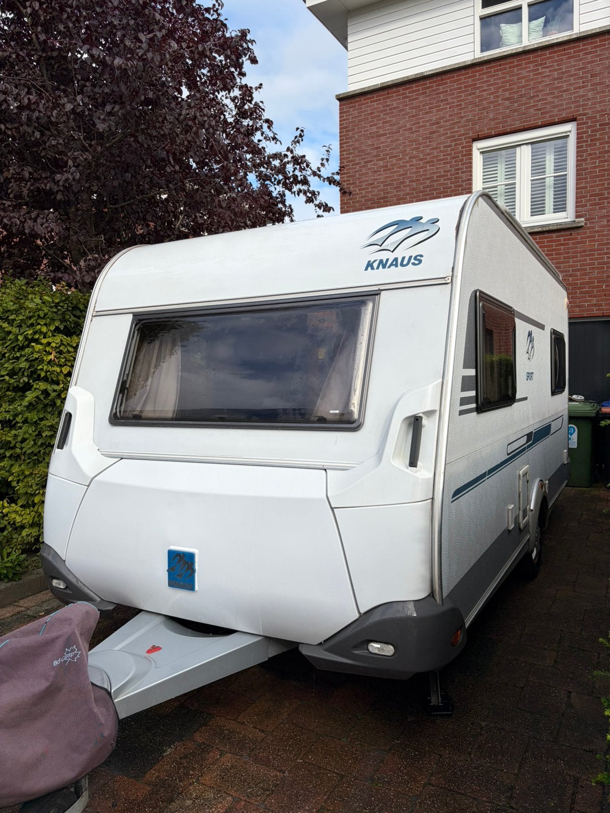 Knaus Sport 420 QD met fietsendrager en mover, Caravans en Kamperen, Mover, Rondzit, Particulier, Knaus
