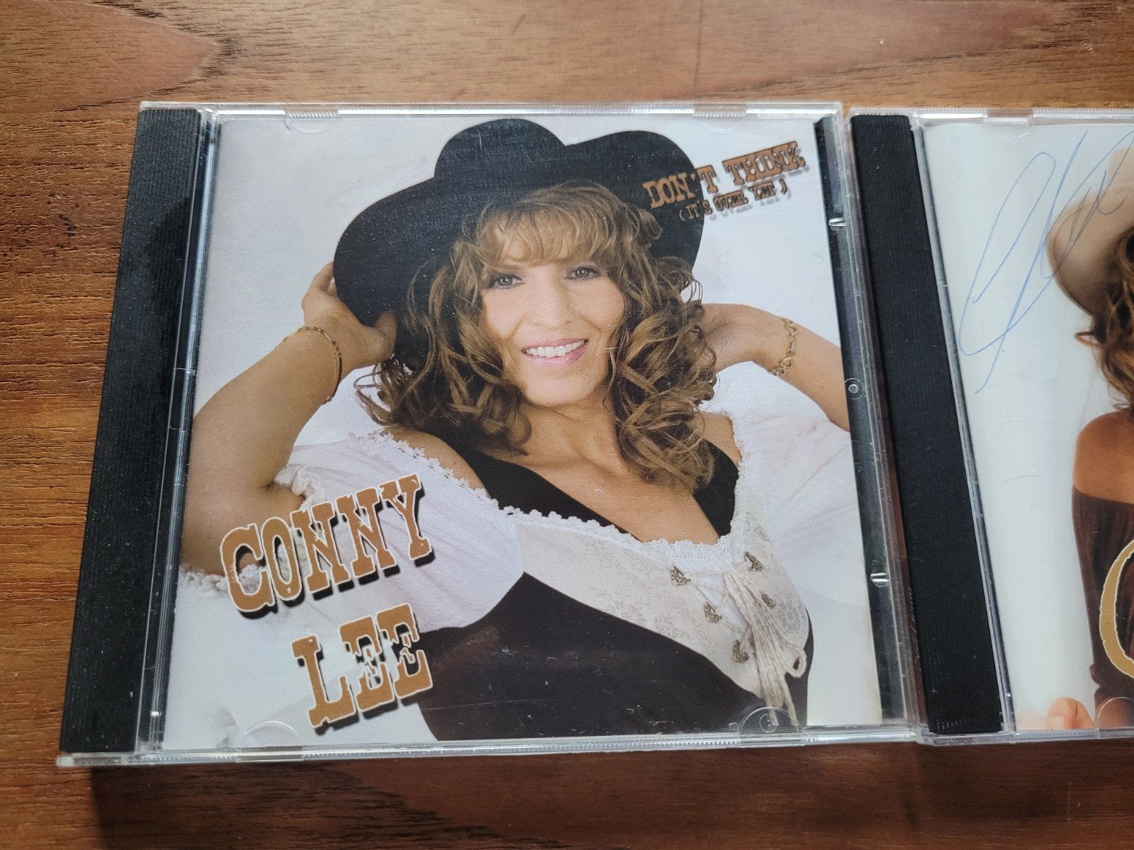Conny Lee - Still Going & Don't Think CD's (Gesigneerd), Ophalen of Verzenden, Zo goed als nieuw, Album, Gesigneerd