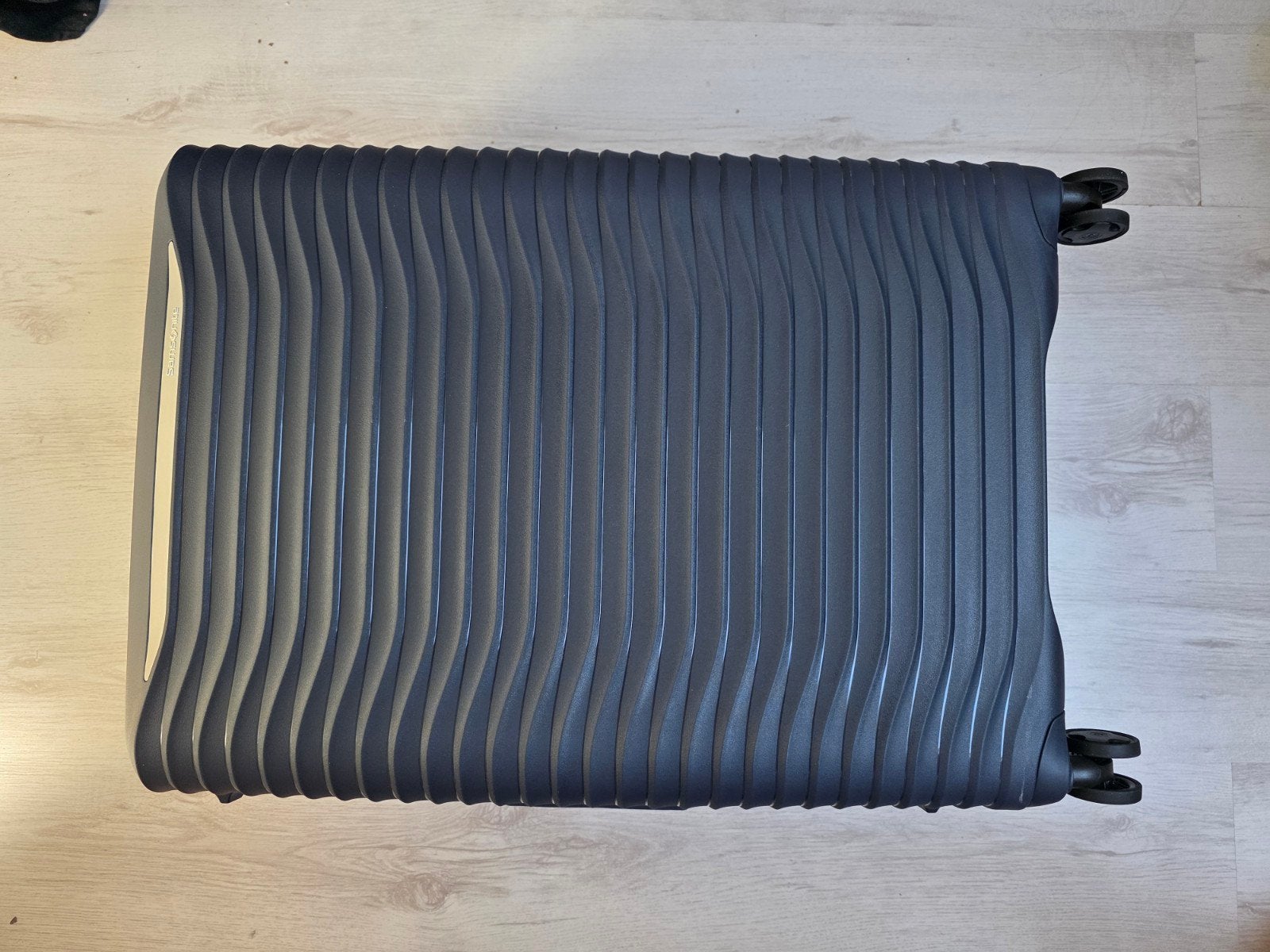 Samsonite Spinner 114L, Hard kunststof, Nieuw, 70 cm of meer, Wieltjes
