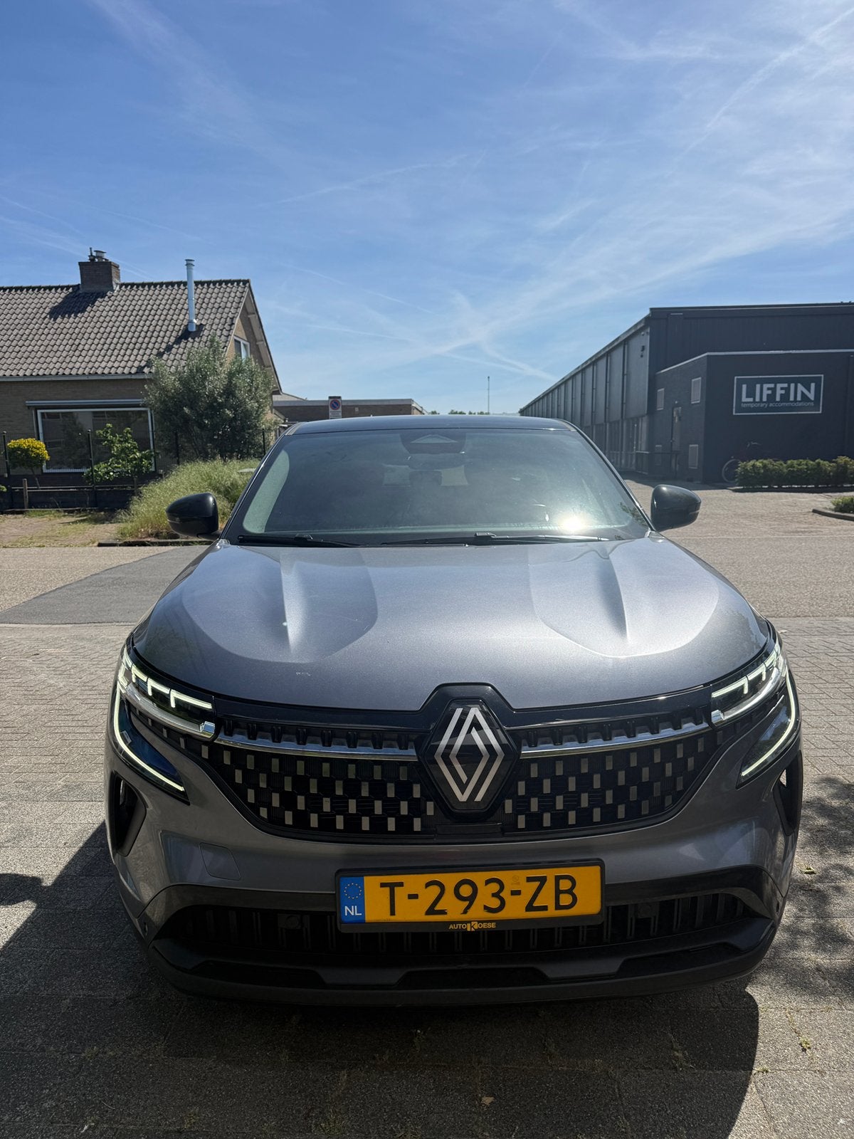 Renault Austral 1.2 Mild Hybrid Advanced 130pk 2023 Grijs, Auto's, Voorwielaandrijving, 745 kg, Zwart, 1199 cc