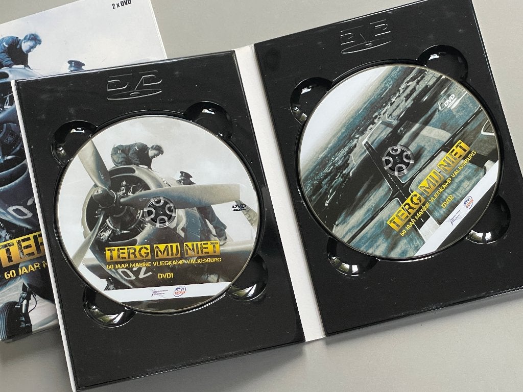 marine DVD Terg mij niet 60 jaar Marine Vliegkamp Valkenburg, Ophalen of Verzenden, Marine, Nederland, Overige typen
