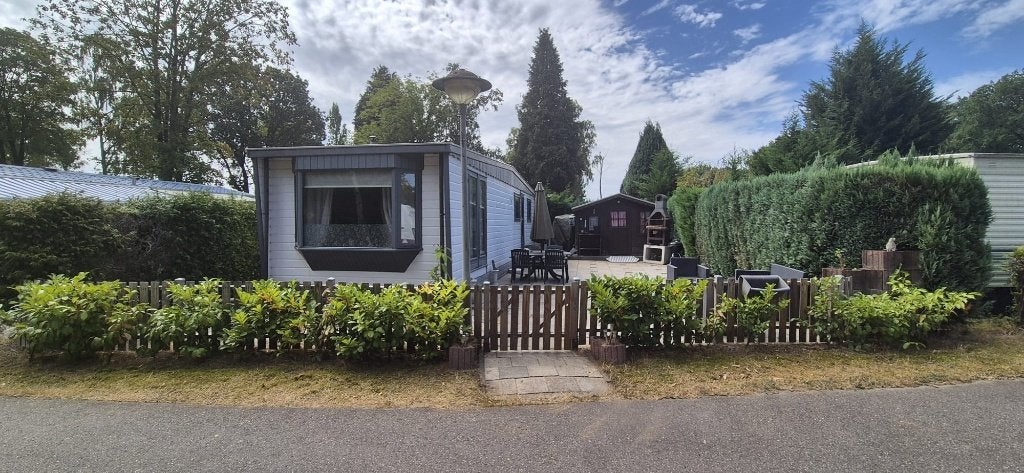 Chalet te koop op eigen grond Molenschot (Tilburg-Breda), Chalet, Verkoop zonder makelaar, Noord-Brabant, 2 slaapkamers