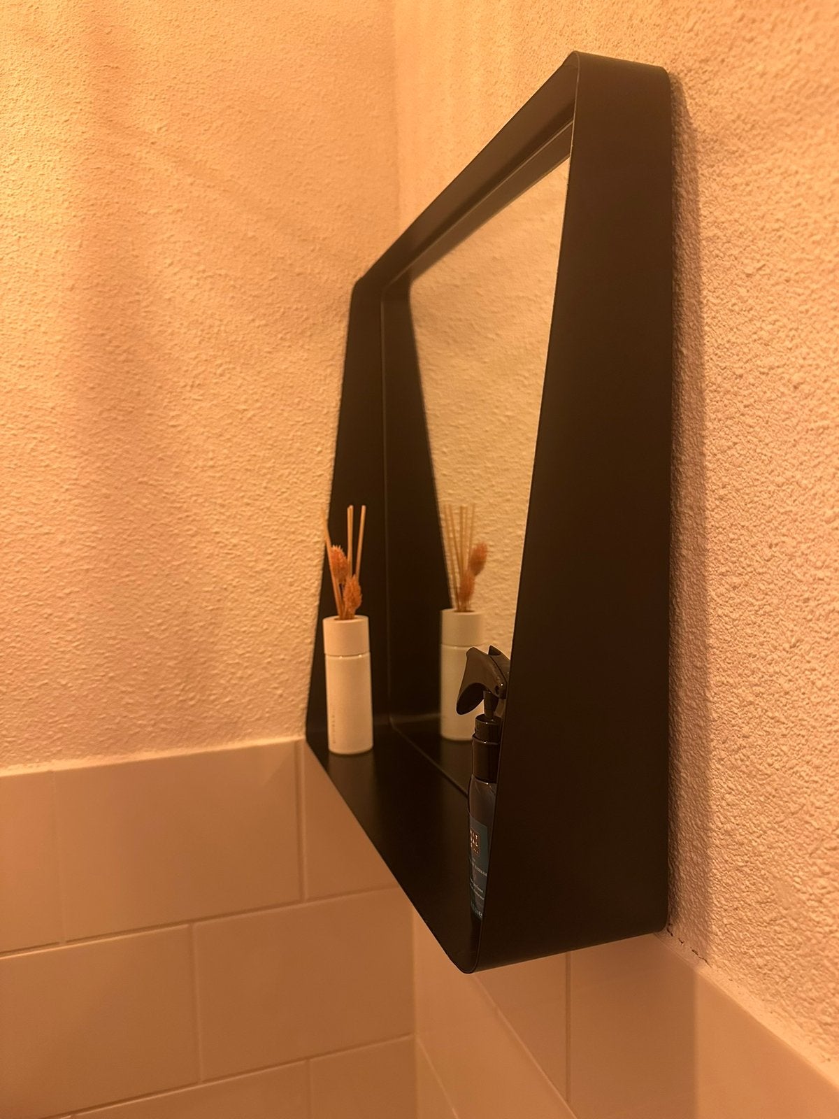 Spiegel met plankje., Minder dan 50 cm, Vierkant, Ophalen of Verzenden, Zo goed als nieuw