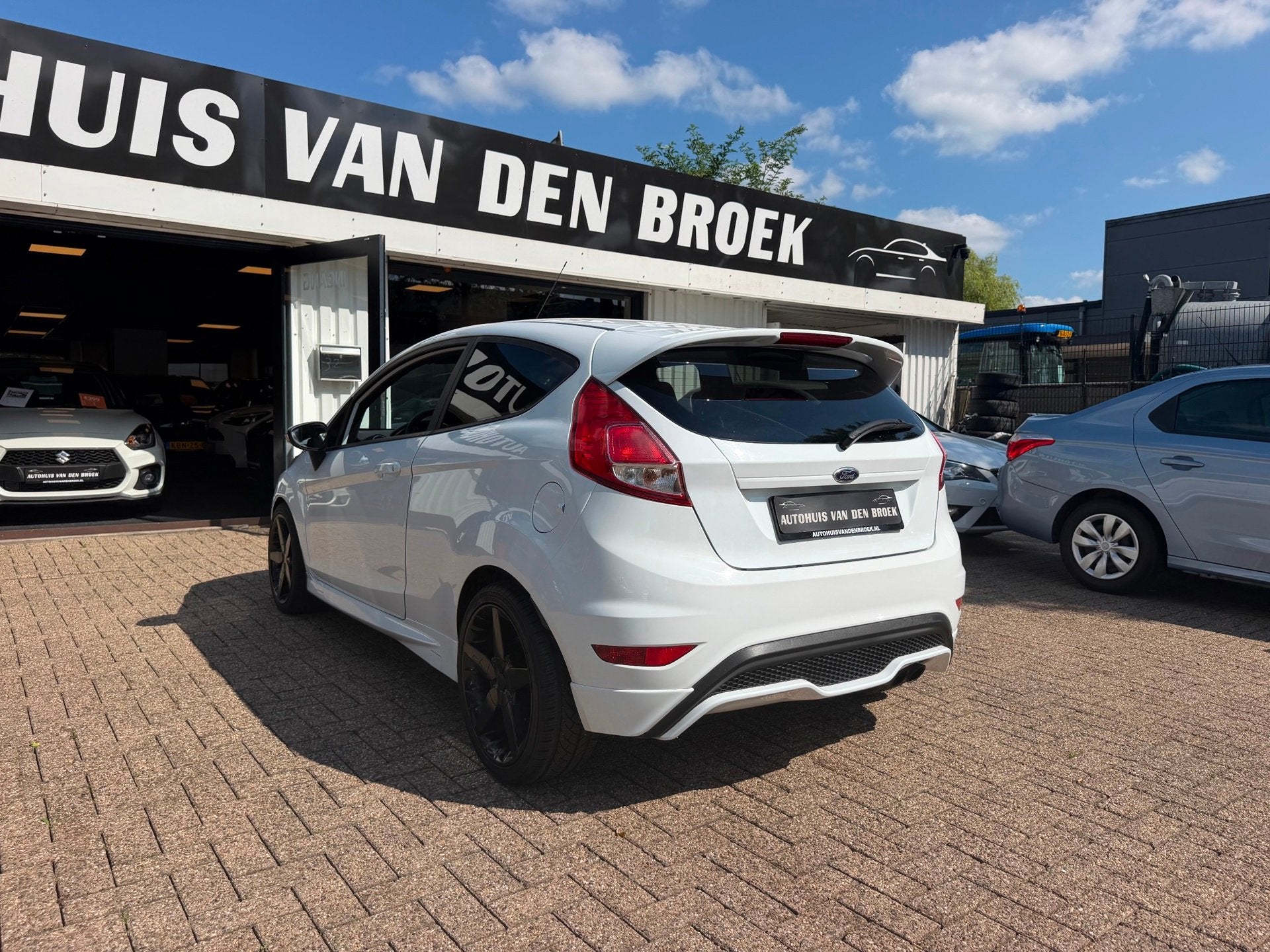 Ford Fiesta 1.6 ST2 182Pk|Ac|Navi|Clima|Recaro|Leder|Lmv|Ele, Voorwielaandrijving, 1596 cc, 1063 kg, Gebruikt