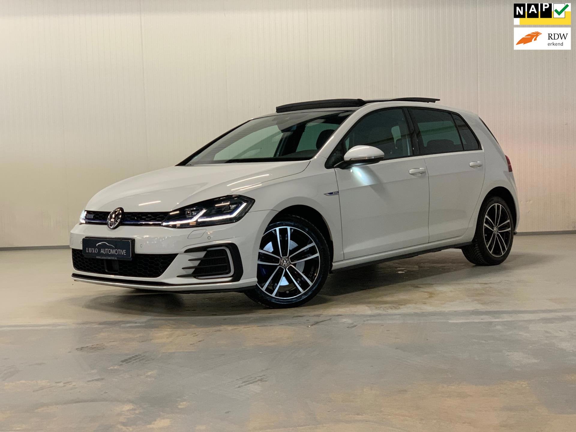 Volkswagen Golf 1.4 TSI PHEV GTE | PANO | VIRTUAL | CAMERA |, 8 kWh, Gebruikt, 4 cilinders, 150 pk