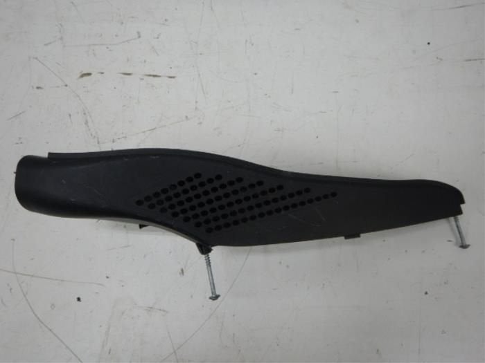 Audi A4 8W Luchtgeleider Front, Ophalen of Verzenden, Gebruikt