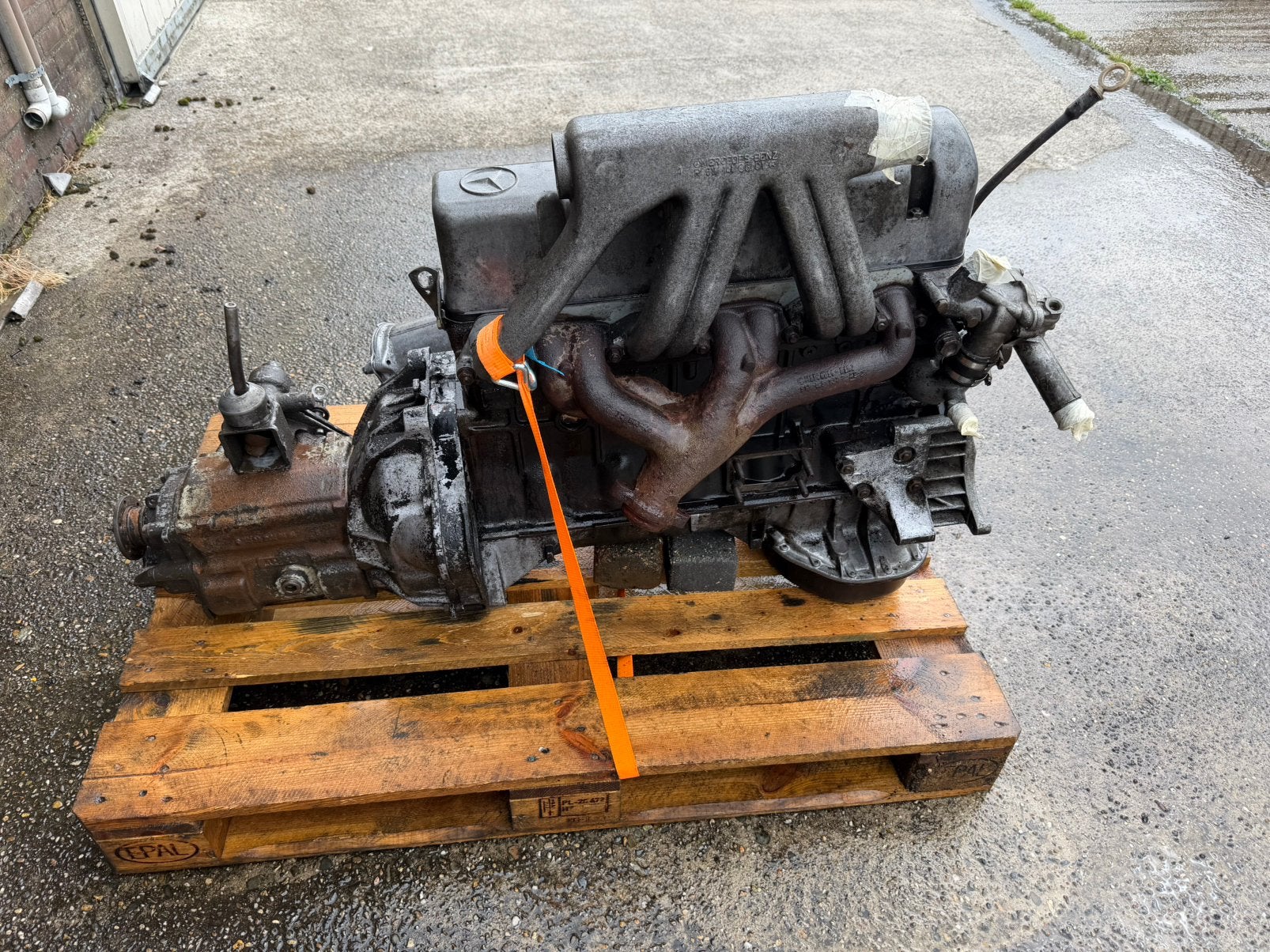 Mercedes OM617 Motor met 4 Bak, Ophalen, Gebruikt, Mercedes-Benz