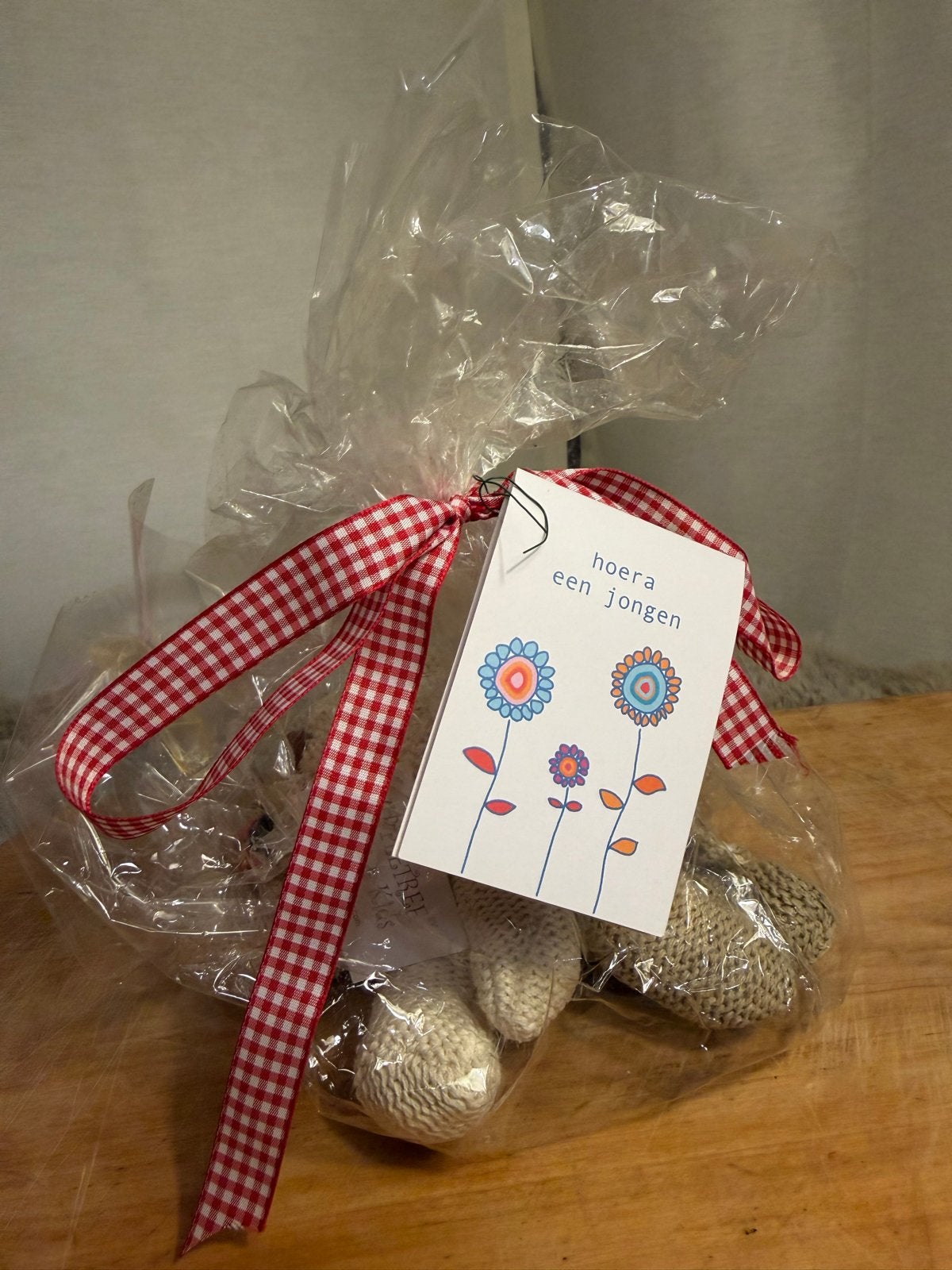Kraamcadeau 'Hoera een jongen' - Nieuw, Ophalen of Verzenden, Nieuw, Kraamcadeau