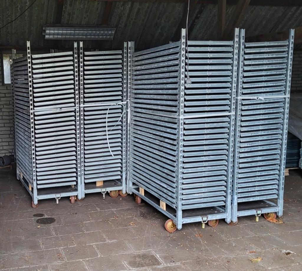 Cc platen,  Splinternieuw,  deense container platen, Tuin en Terras, Ophalen, Nieuw, IJzer