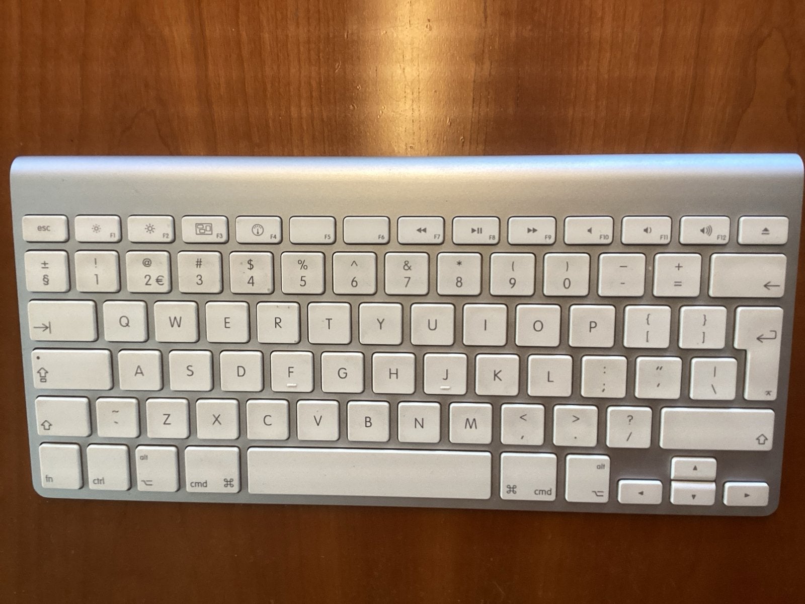 Apple Toetsenbord A1314 Draadloos Qwerty, Computers en Software, Toetsenborden, Ophalen of Verzenden, Qwerty, Gebruikt, Draadloos