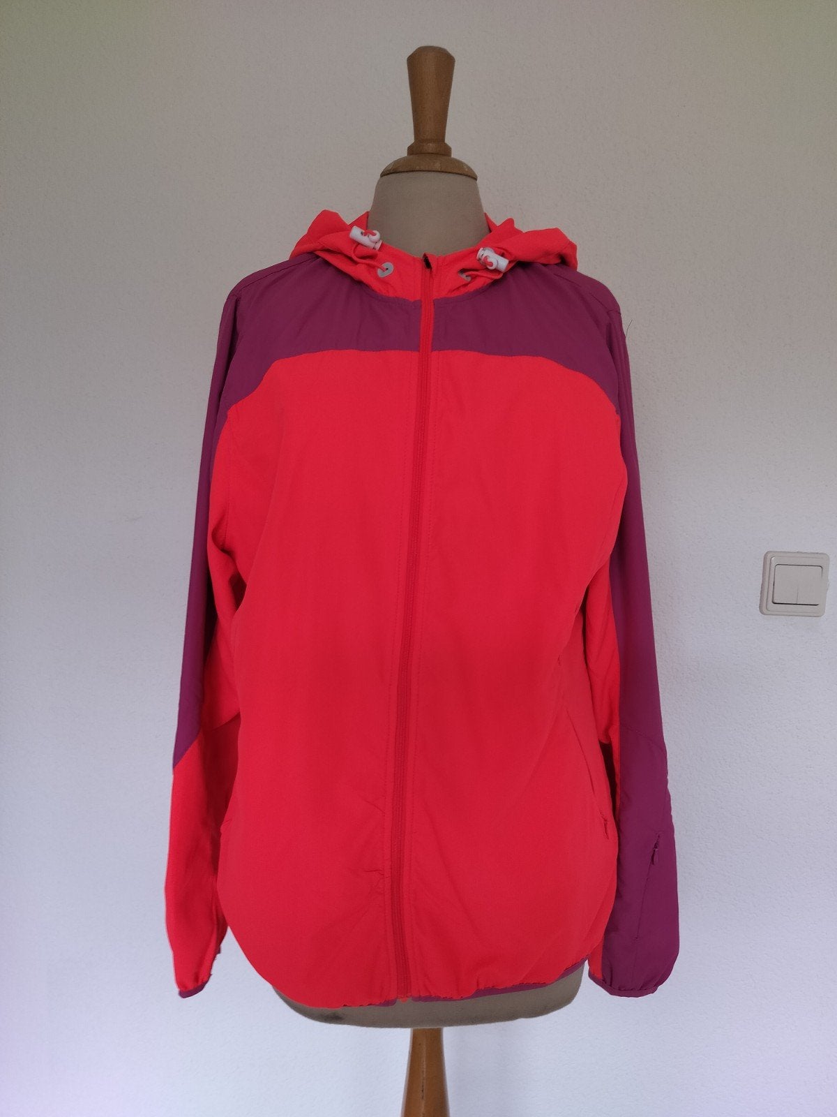 Hardloopjack oranje/paars maat 42, Meerkleurig, Maat 42/44 (L), Nieuw, Ophalen of Verzenden