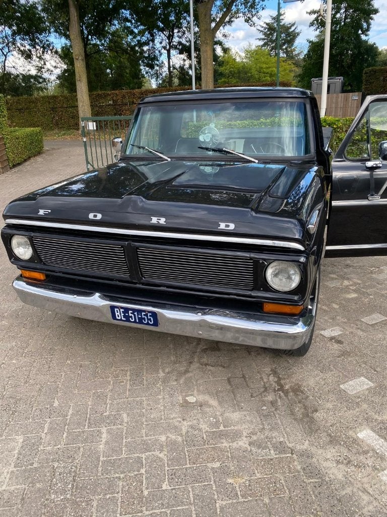 Ford F250 Custom Oldtimer! (1970), foto 8