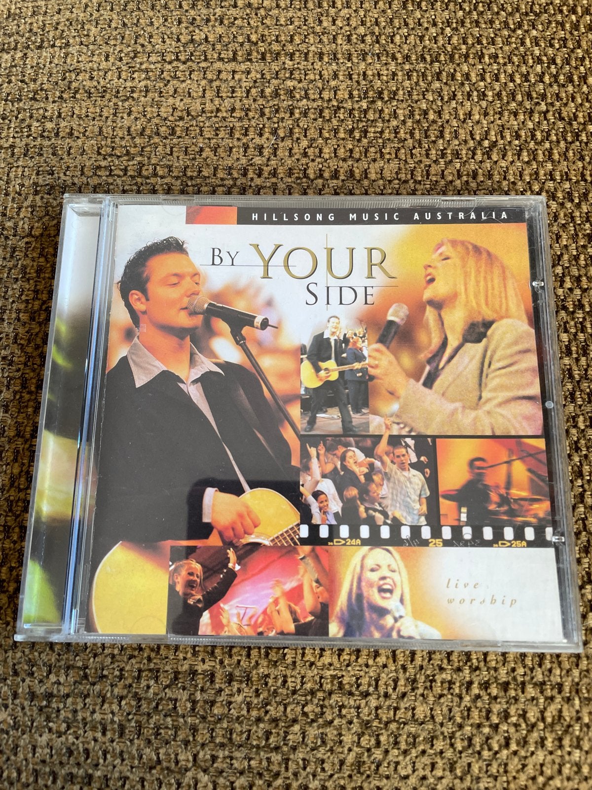 Hillsong Music Australia - By Your Side cd Live Worship), Ophalen of Verzenden, Zo goed als nieuw, Gospel, Album