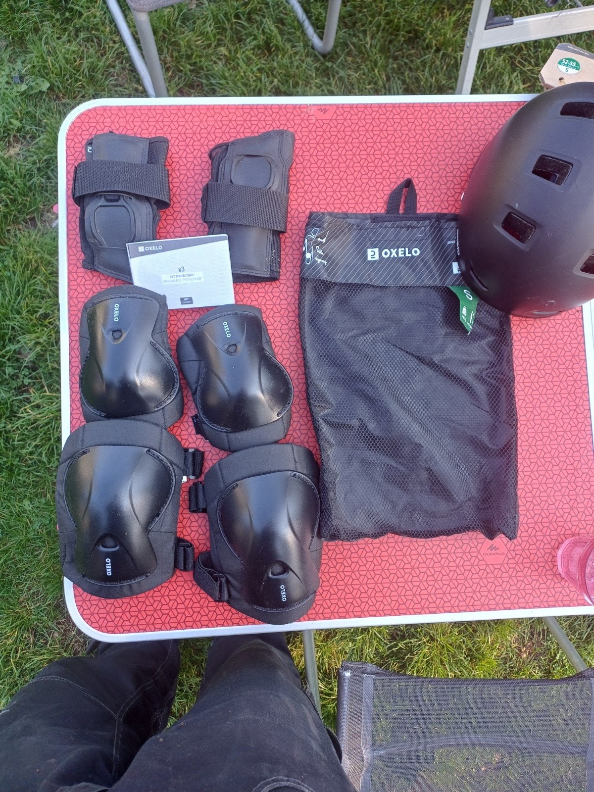 Oxelo beschermset met helm - Decathlon, S, Jongen of Meisje, Nieuw, Ophalen of Verzenden