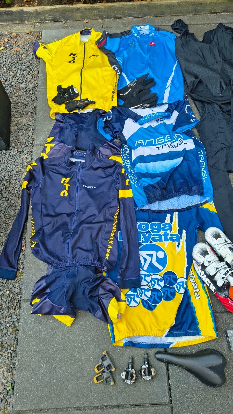 Diverse wielrenkleding maat XL, Ophalen