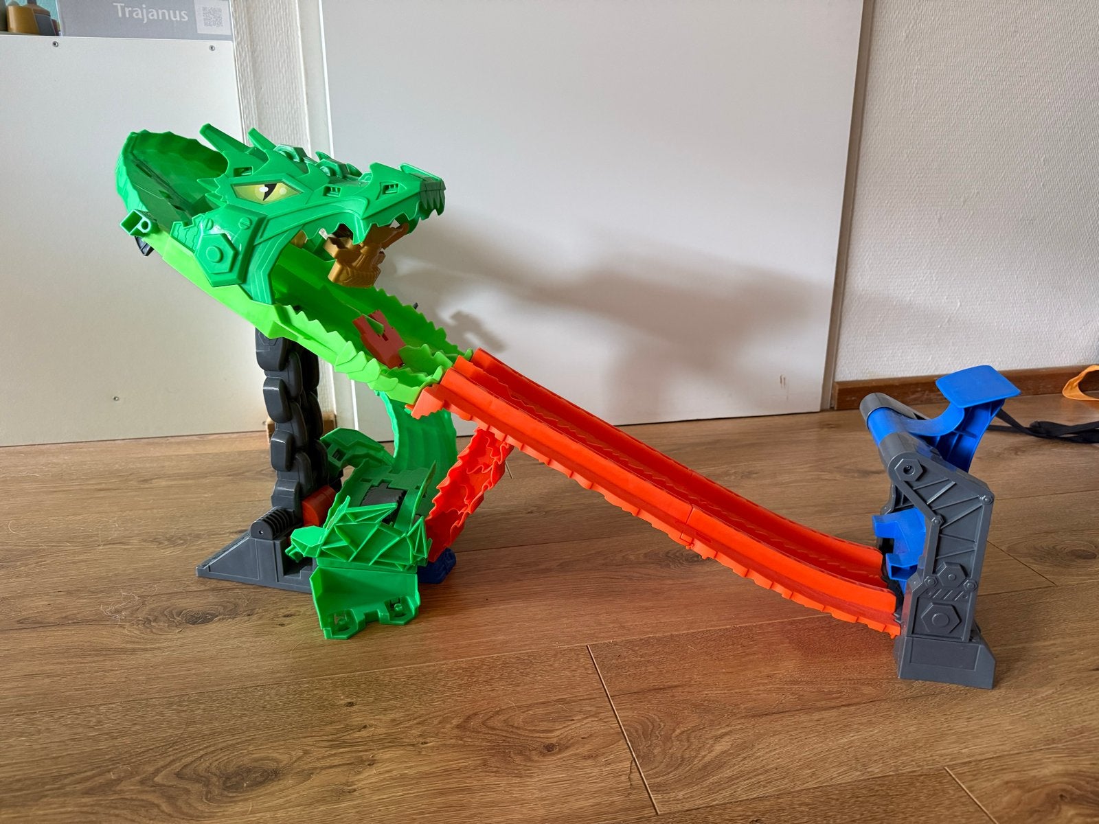 Hot Wheels Monster Truck Drakenbaan - Spectaculaire Actie!, Ophalen of Verzenden, Gebruikt