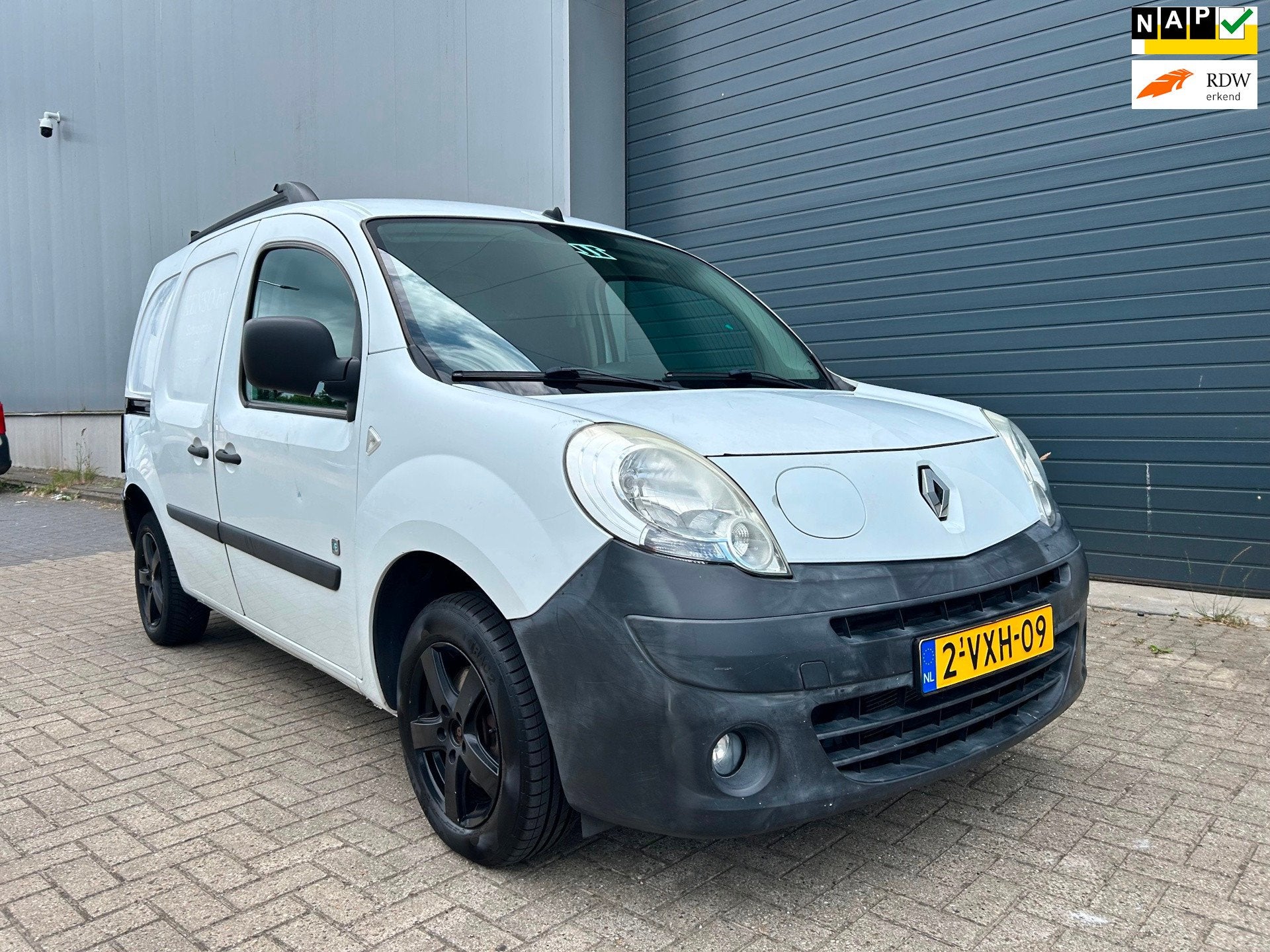 Renault Kangoo Express Z.E. (ex Accu) NAVI AIRCO PDC SOH, Auto's, Bestelauto's, Stof, Origineel Nederlands, Onderhoudsboekje, 374 kg