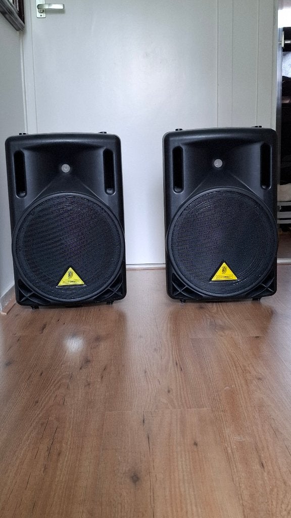 Behringer Eurolive B212D actieve luidsprekers (set van 2), Audio, Tv en Foto, Luidsprekers, Gebruikt, Party speaker, 150 watt of meer