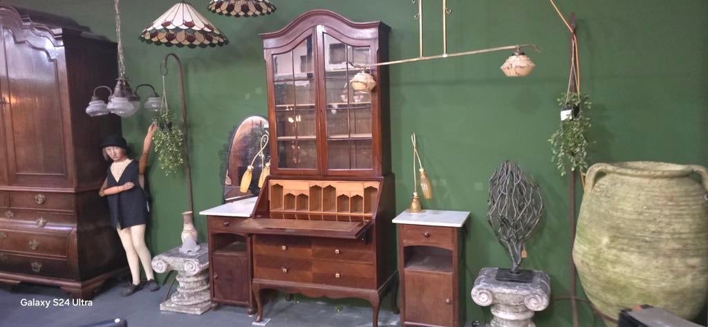 Decotrends Vintage Living: Antiek, Brocante & Industriële It, Ophalen of Verzenden