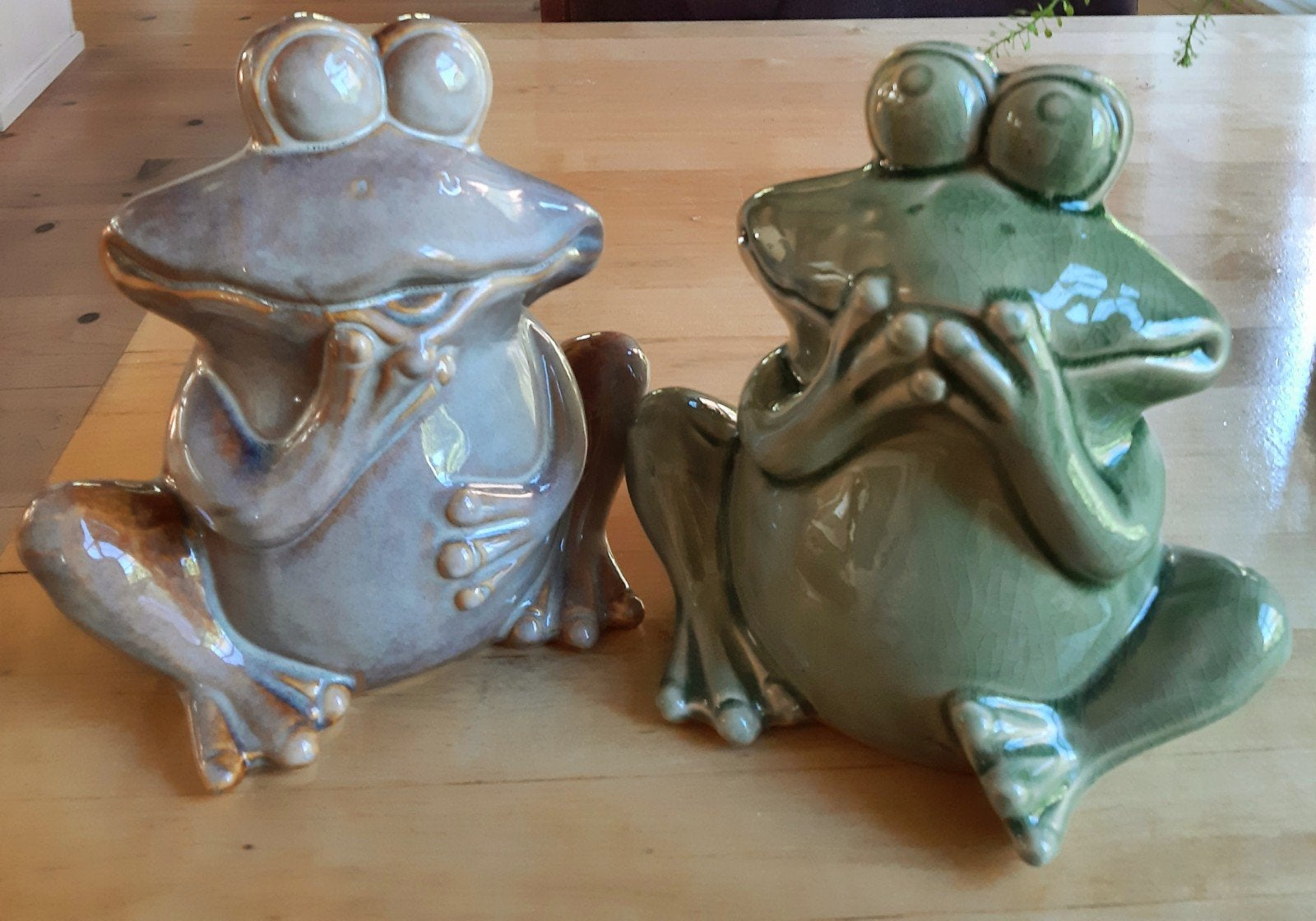 Verwen vader met deze mooie grote kikkers keramic, Ophalen of Verzenden, Nieuw, Overige materialen, Dierenbeeld