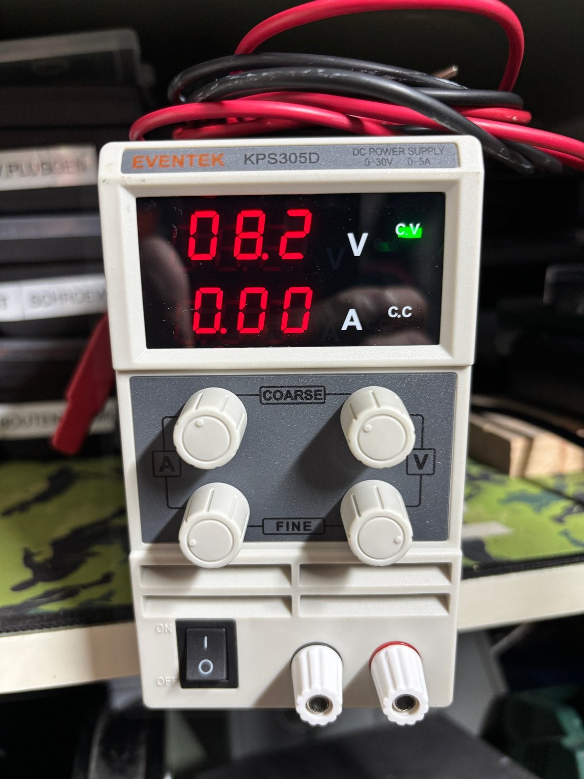 EVENTEK KPS305D DC Voeding 0-30V 0-5A, Ophalen of Verzenden, Zo goed als nieuw