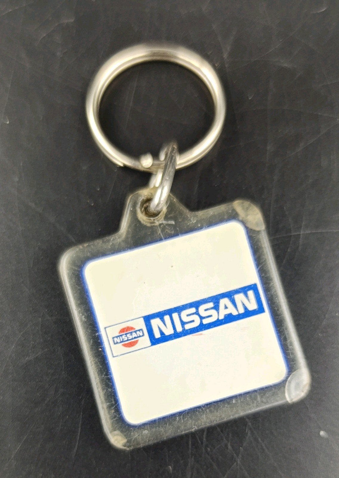 Vintage Nissan dealer hanger, Ophalen of Verzenden, Auto's