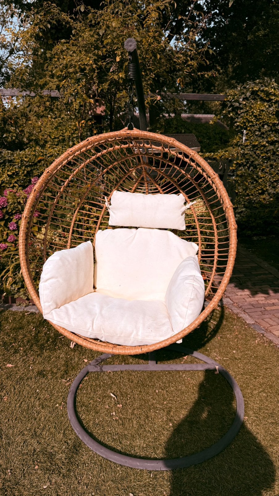 Rotan hangstoel, Ophalen, Zo goed als nieuw, Rotan
