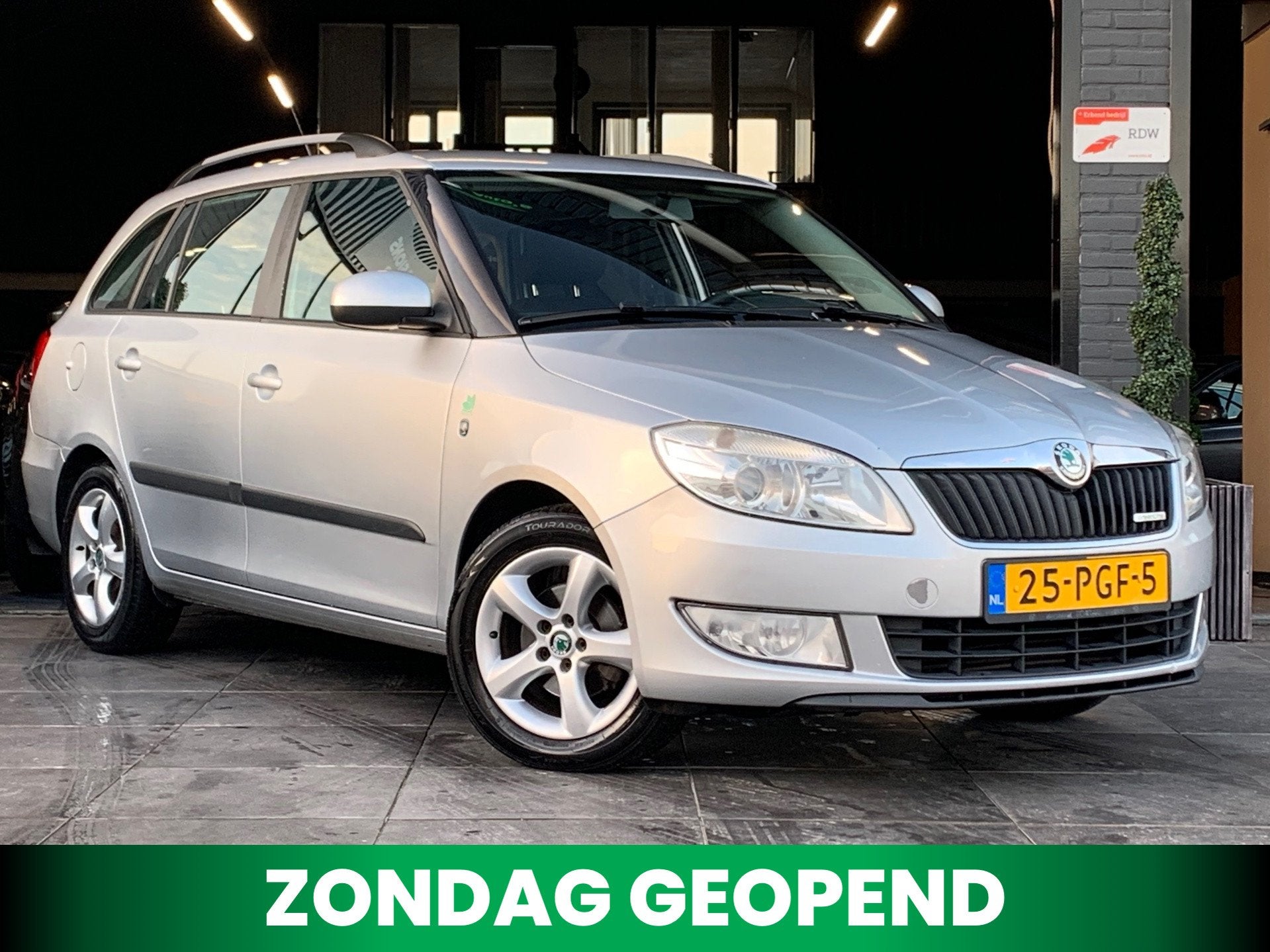 Skoda Fabia Combi 1.2 TDI Greenline|Airco|Cruise|Trekhaak, Voorwielaandrijving, Euro 5, Huisgarantie, 1199 cc