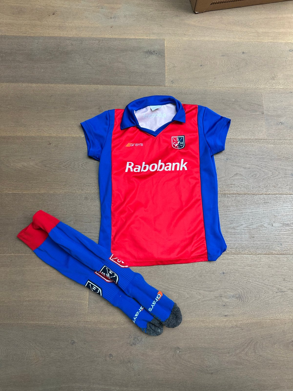 SCHC Hockeyshirt en sokken - Maat L / 39-42, Sport en Fitness, Ophalen of Verzenden, Gebruikt, Kleding