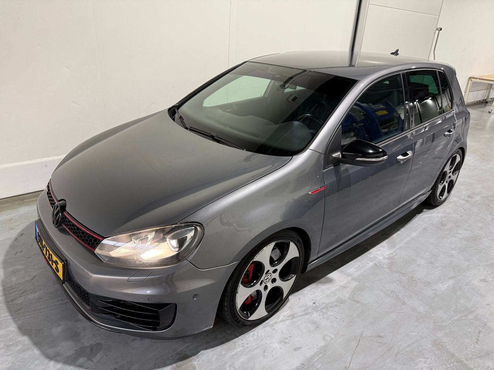 Volkswagen golf 6 GTI DSG 2.0, Dealer onderhouden, Stof, Zwart, Bi-Xenon koplampen