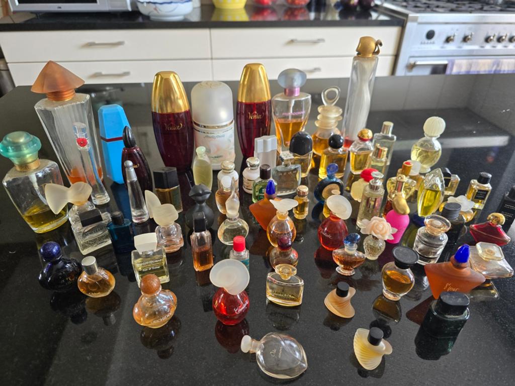 Miniatuur Parfumflesjes, Ophalen of Verzenden