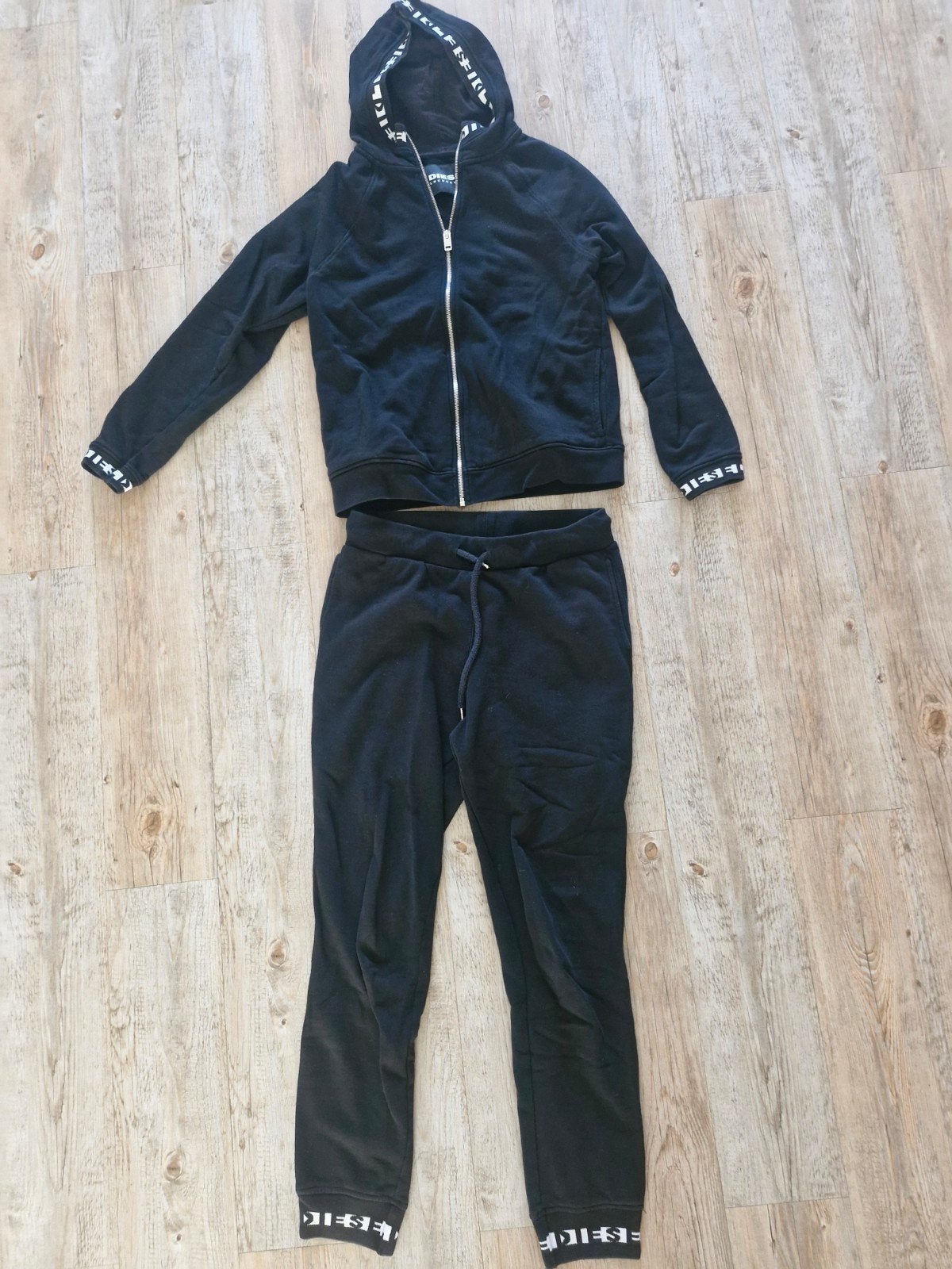 Diesel homewear/loungewear dames pak, zwart, maat M, Kleding | Dames, Maat 38/40 (M), Zwart, Ophalen of Verzenden, Zo goed als nieuw