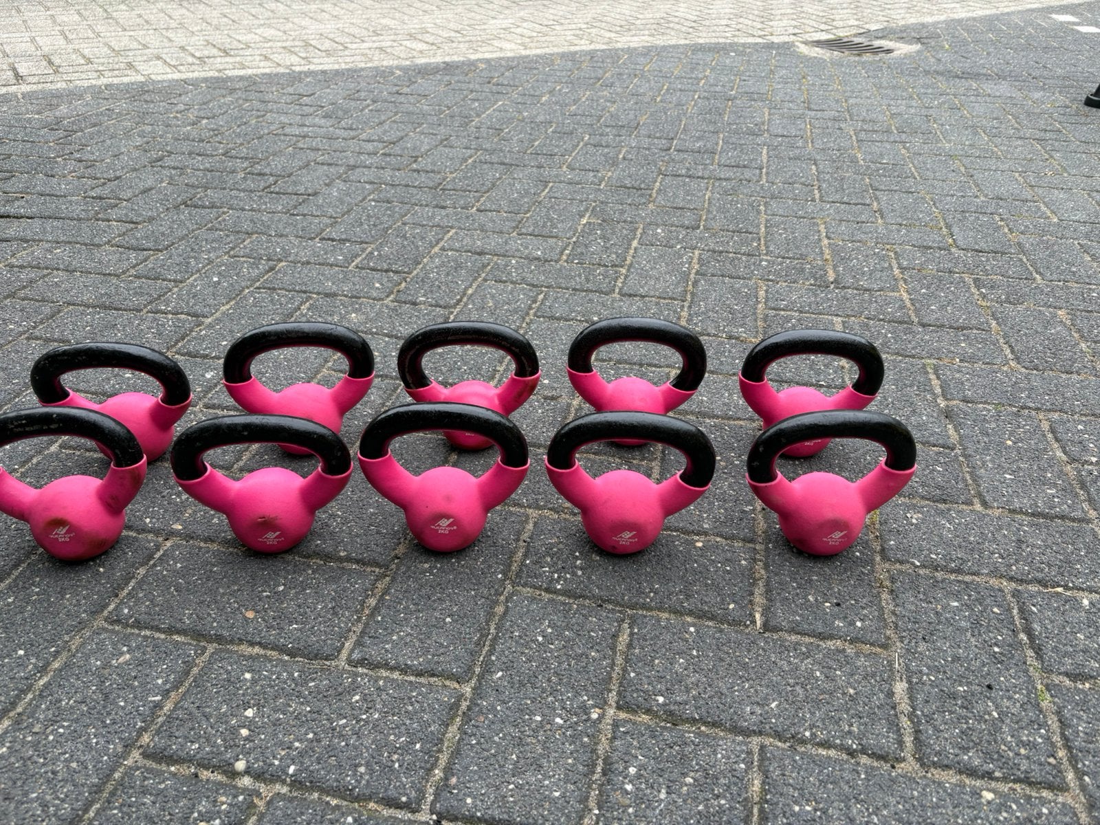 10 x 2 kg kettlebell gewicht kettlebells, Sport en Fitness, Fitnessmaterialen, Gebruikt, Gewichten, Ophalen of Verzenden, Kettlebells