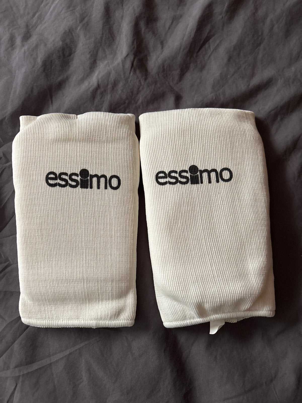 Essimo kniebeschermers - Licht verkleurd, Ophalen of Verzenden, Gebruikt