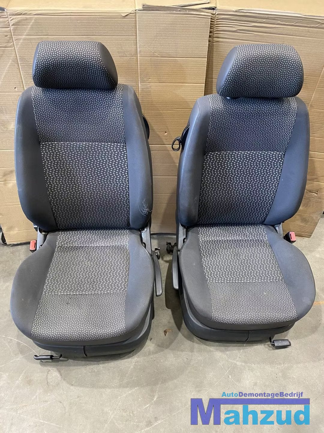 SEAT AROSA Compleet interieur stof zwart 1997-2004, Gebruikt, Autovia A-2, Km 585 585
08760  Martorell, ES, Ophalen of Verzenden