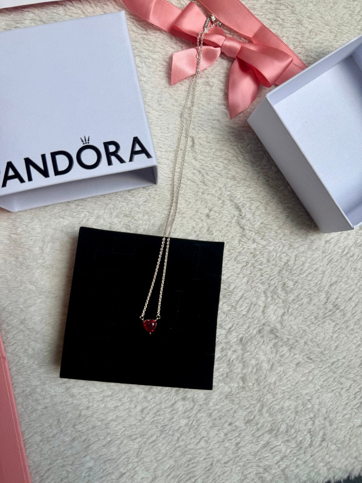 Pandora ketting - echt zilver met rood hartje - nieuw, Ophalen of Verzenden, Nieuw, Zilver, Met hanger