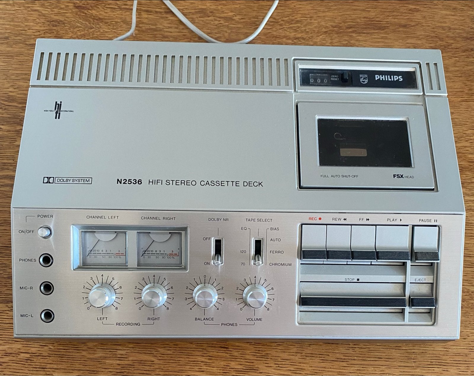 Philips N2536 Hifi Stereo Cassettedeck met Dolby System, Ophalen, Enkel, Philips, Tiptoetsen