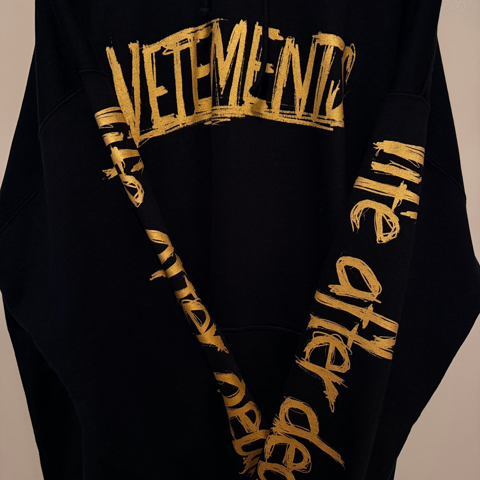 Vetements hoodie xl, Diversen, Vlaggen en Wimpels, Ophalen of Verzenden, Zo goed als nieuw