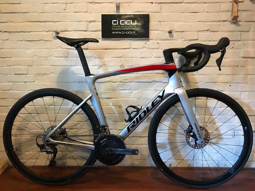 Ridley Noah Fast Aero Ultegra Di2 Electronisch maat M. Nwst., 28 inch, Carbon, Zo goed als nieuw, Meer dan 20 versnellingen
