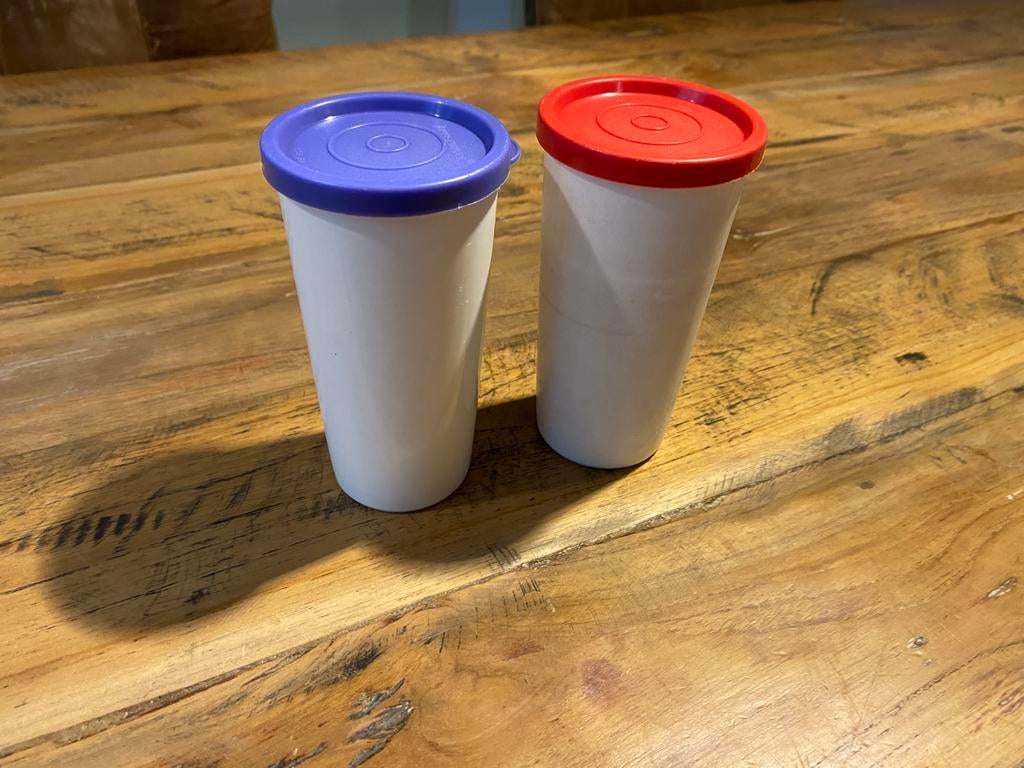 Tupperware bekers met deksels, Ophalen of Verzenden, Beker of Kan