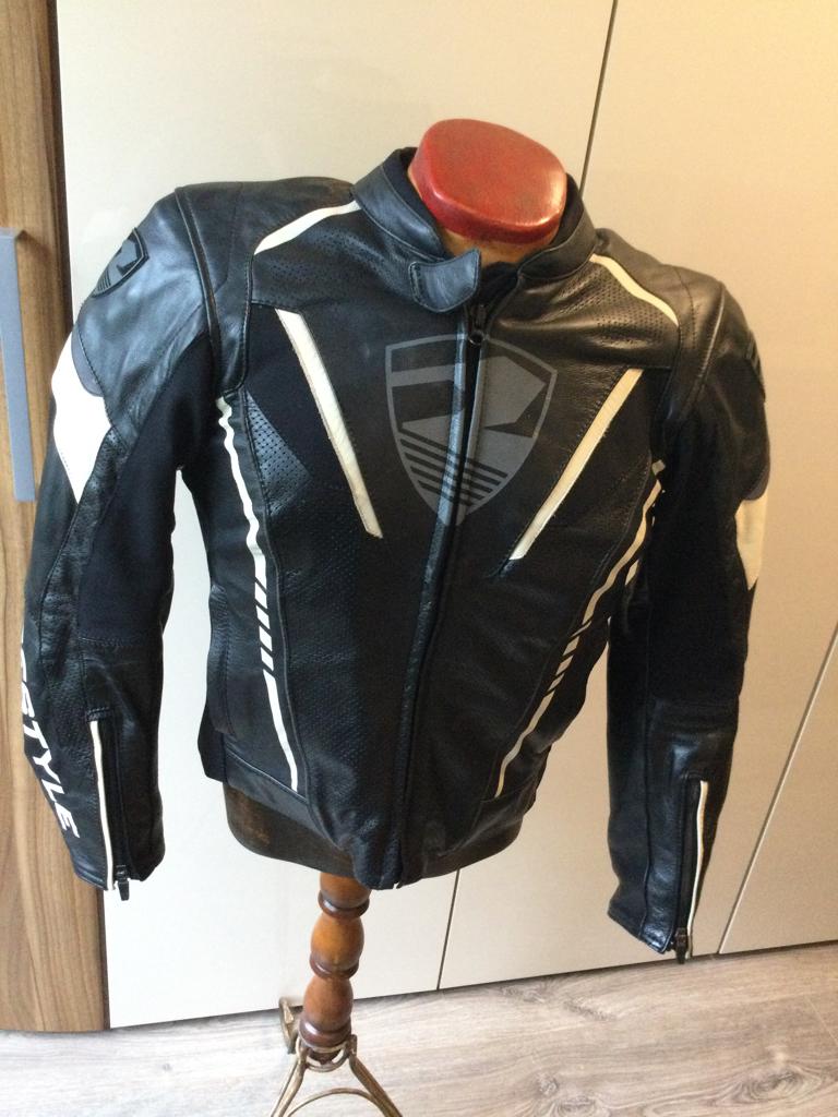 Lederen motorjas, Motoren, Ophalen, Jas | leer, Tweedehands, Dames