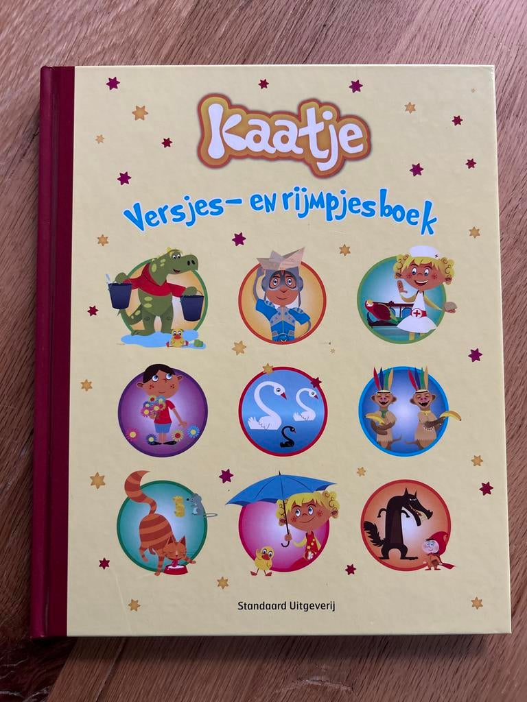 Kaatje Versjes- en rijmpjesboek - Ketnet, Boeken, Kinderboeken | Baby's en Peuters, Zo goed als nieuw, 2 tot 3 jaar, Ophalen of Verzenden