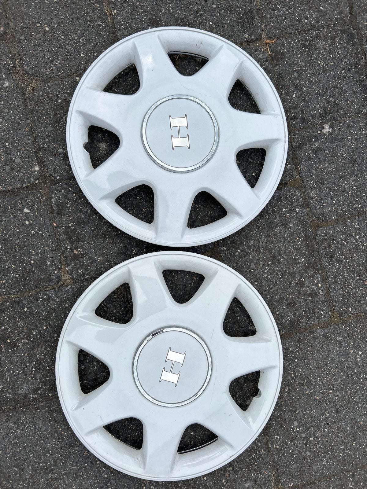 Hobby caravan wieldoppen 15” origineel, Auto diversen, Wieldoppen, Ophalen of Verzenden, Zo goed als nieuw