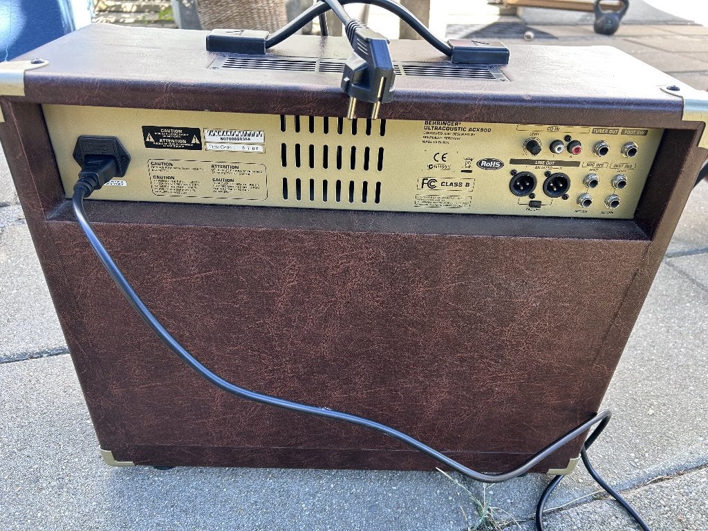 Behringer ACX900 akoestische gitaarversterker, Ophalen, Gebruikt, Gitaar, 50 tot 100 watt