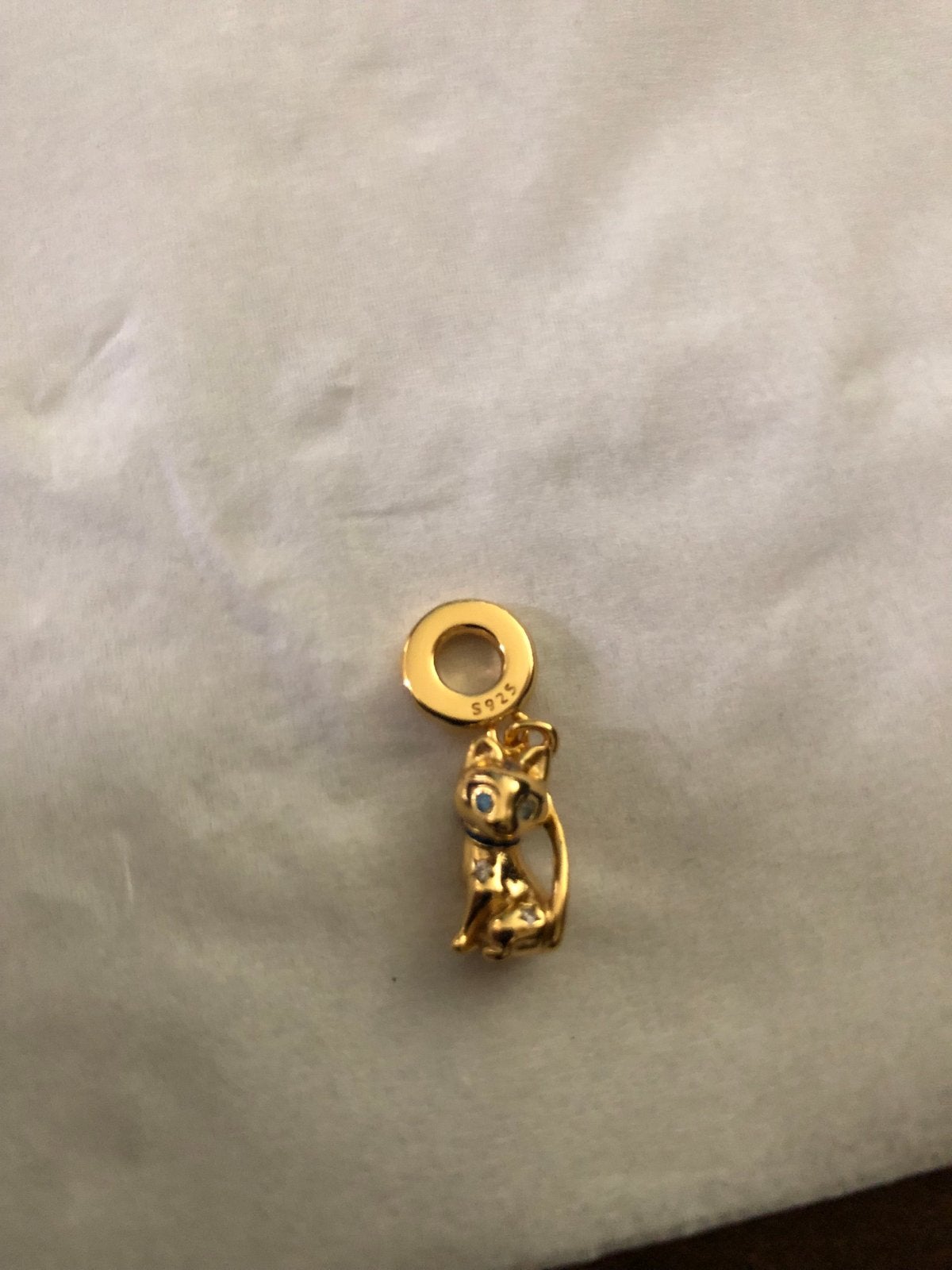 Zilveren Kat Bedel Goudkleurig voor Bedelarmband, Overige merken, Nieuw, Ophalen of Verzenden, 1 bedel